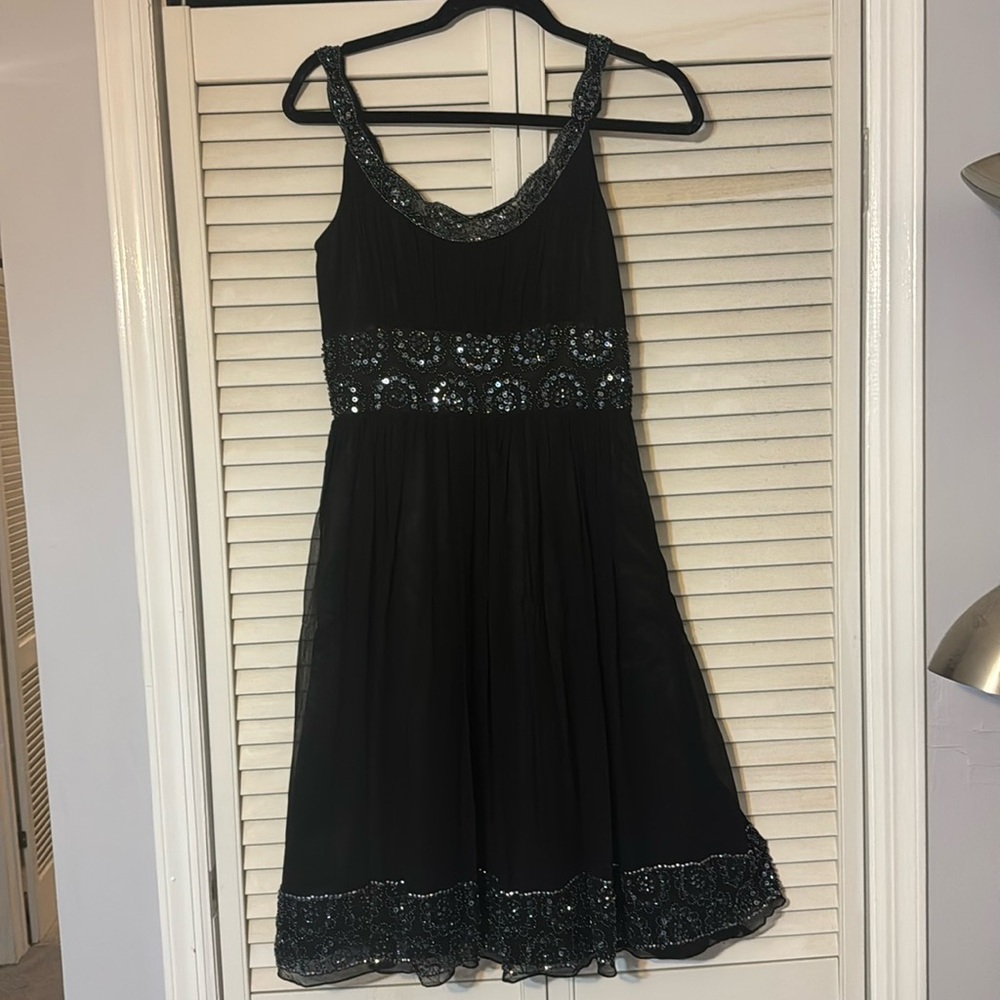 Adrianna Papell size 4 black evening dress